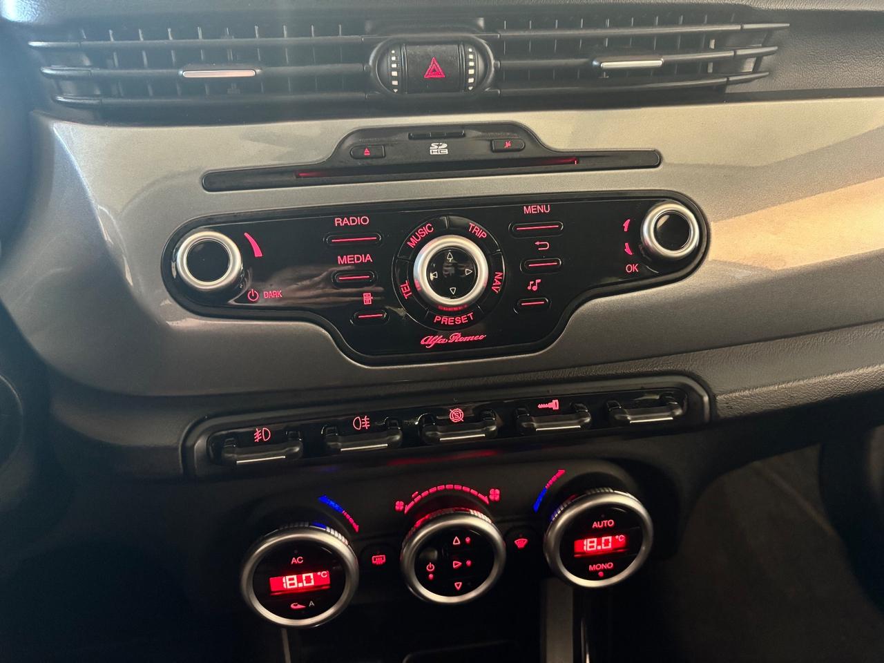 Alfa Romeo Giulietta 1.6 JTDm-2 |OK NEOPATENTATI |