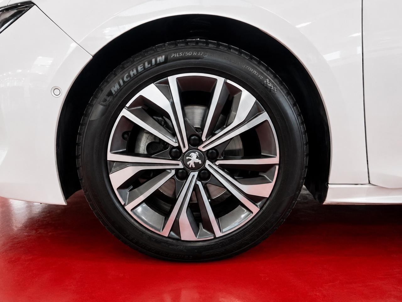 Peugeot 508 BlueHDi 130 Stop&Start EAT8 SW Allure