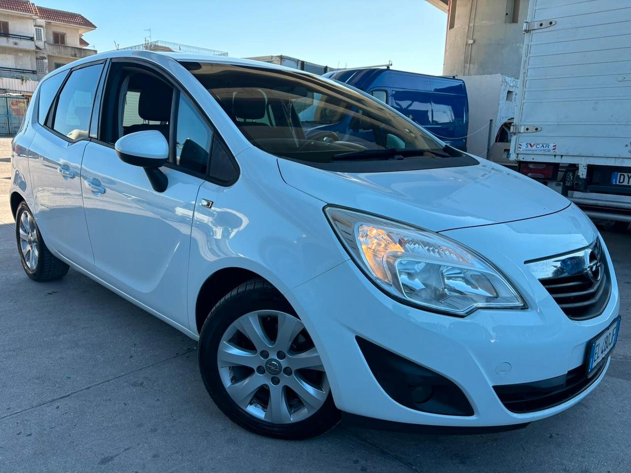 Opel Meriva 1.3 CDTI 95CV ecoFLEX Cosmo