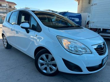 Opel Meriva 1.3 CDTI 95CV ecoFLEX Cosmo