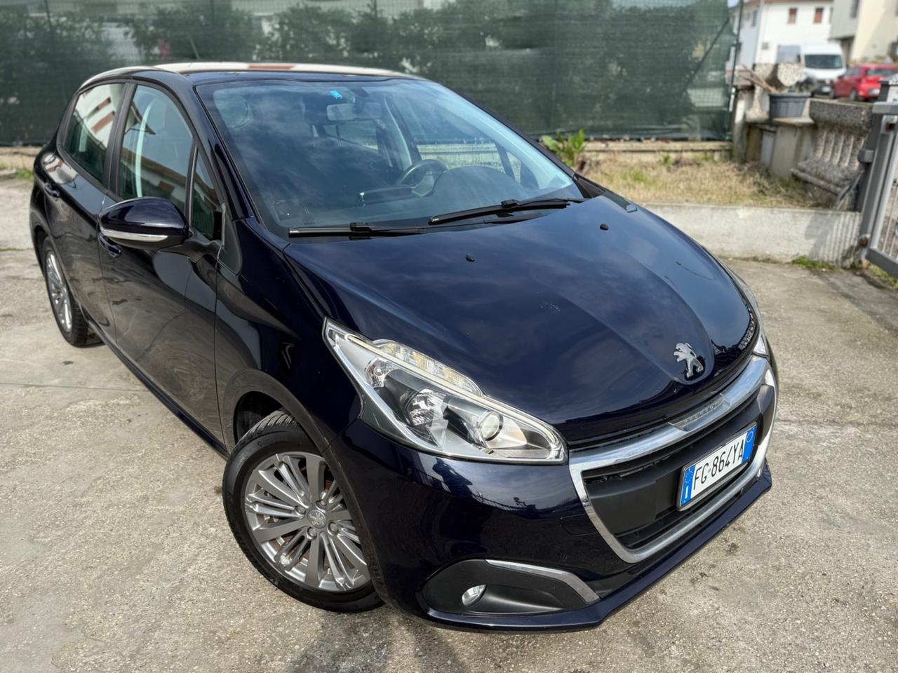 Peugeot 208 1.2 GPL DI SERIE ALLURE NEOPAT 2017