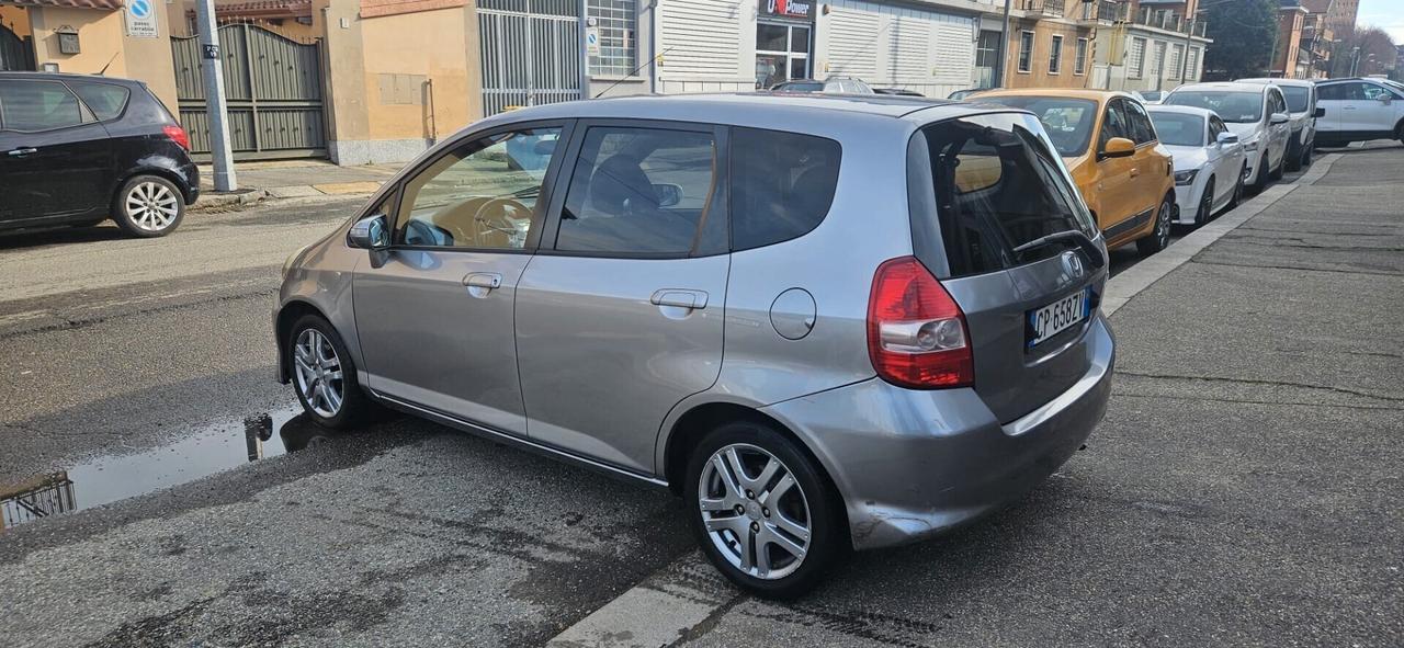 Honda Jazz 1.4 i-DSi 5p. Graph.