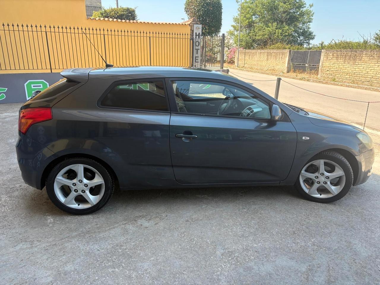 Kia Ceed pro_cee'd 1.6 CRDi VGT 90CV LX