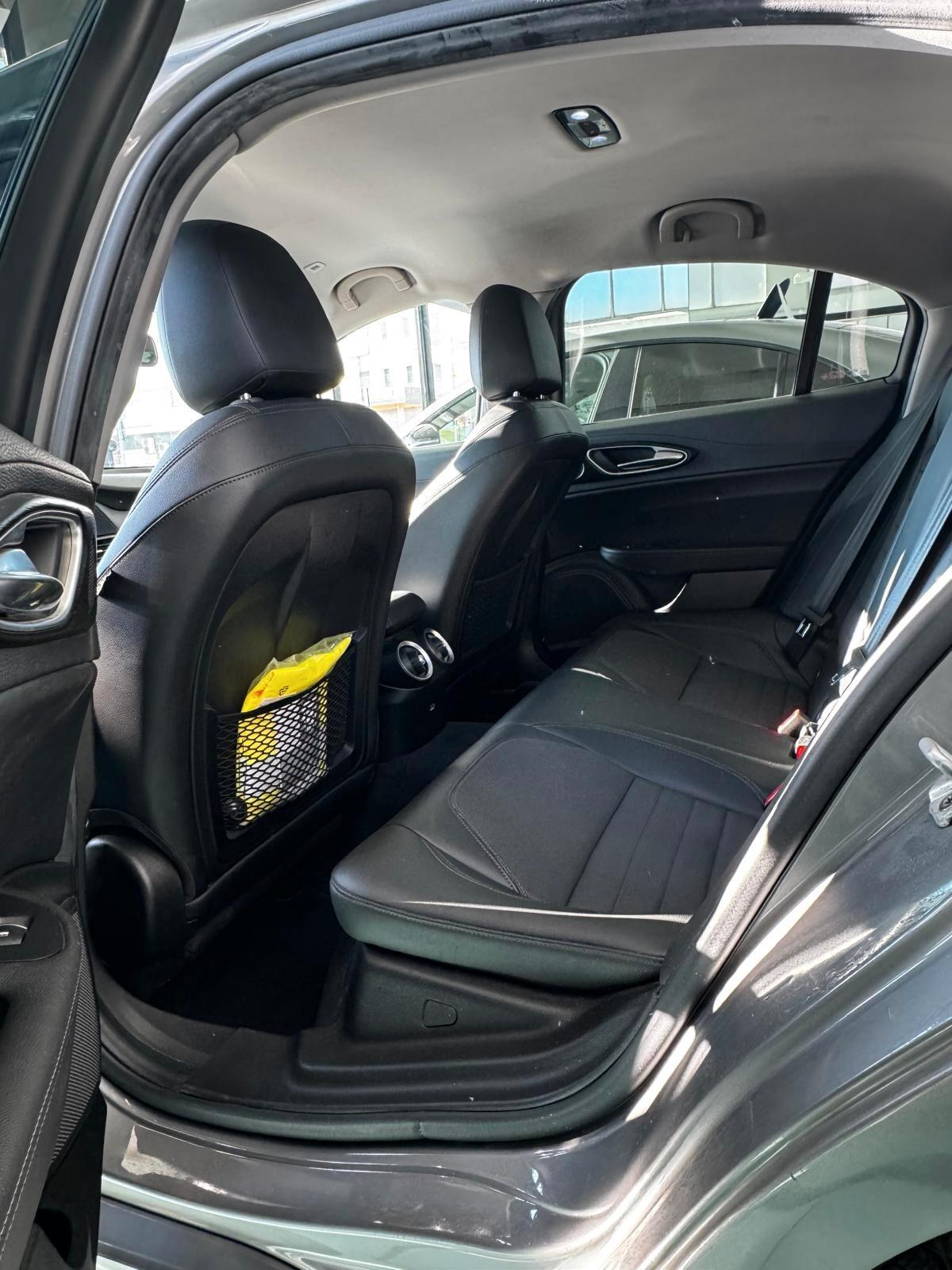 Alfa Romeo Giulia 2.2 Turbodiesel 180 CV AT8 Super