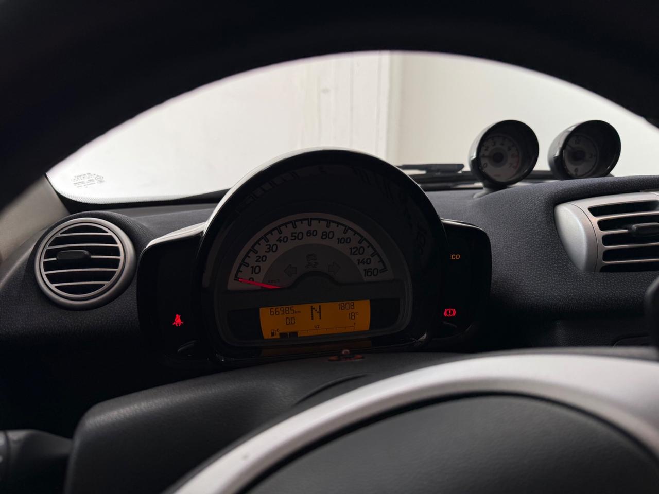 Smart ForTwo 1000 52 kW MHD coupé pulse