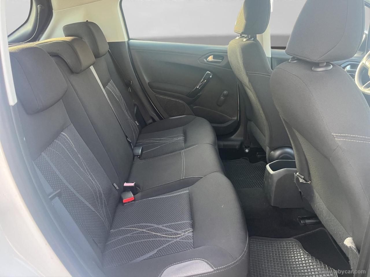 PEUGEOT 208 1.4 HDi 68 CV 5p. Active PER NEOPATENTATI