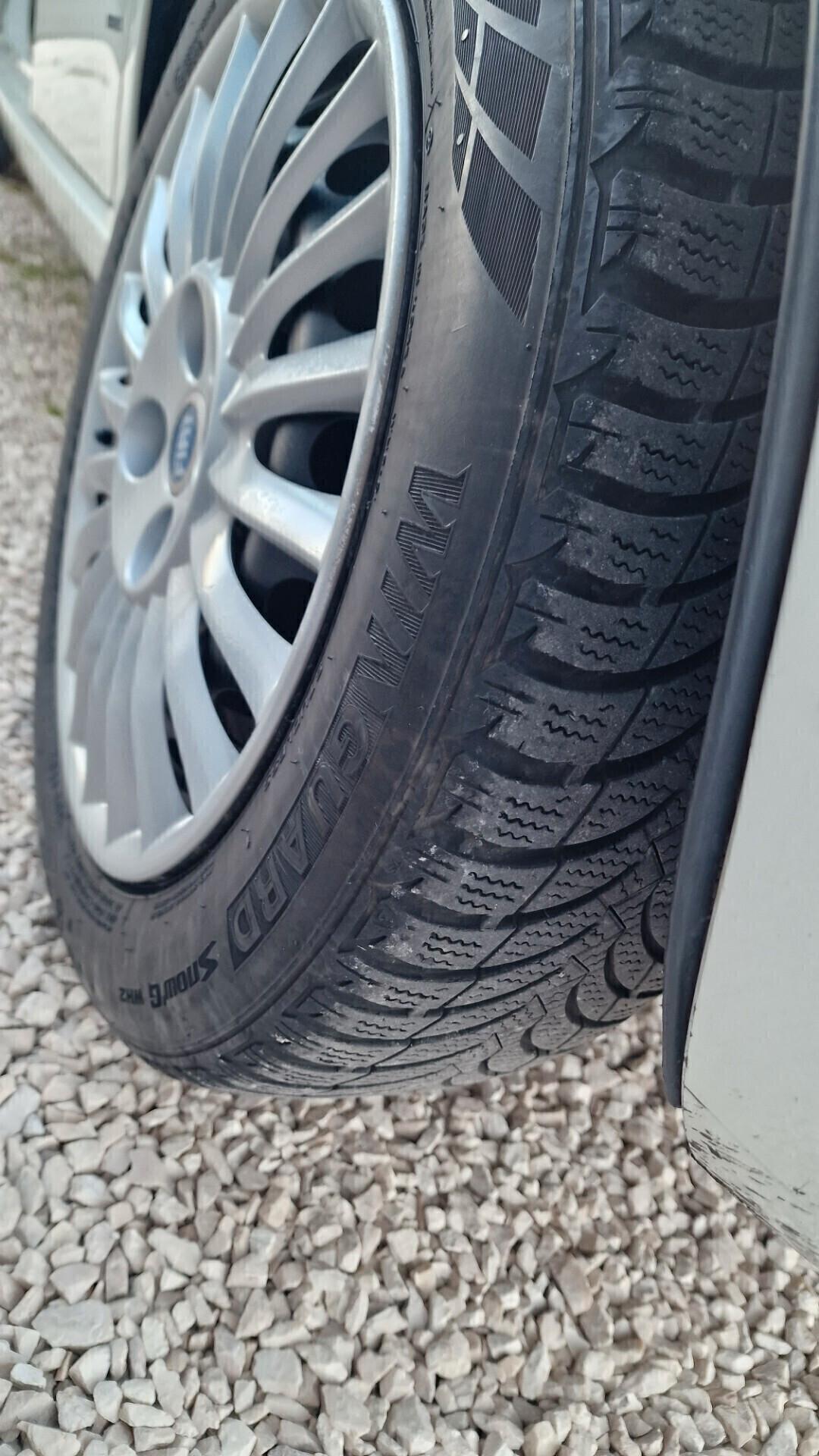 Fiat Grande Punto 1.3MJT 75 5p.Van Active 4pt