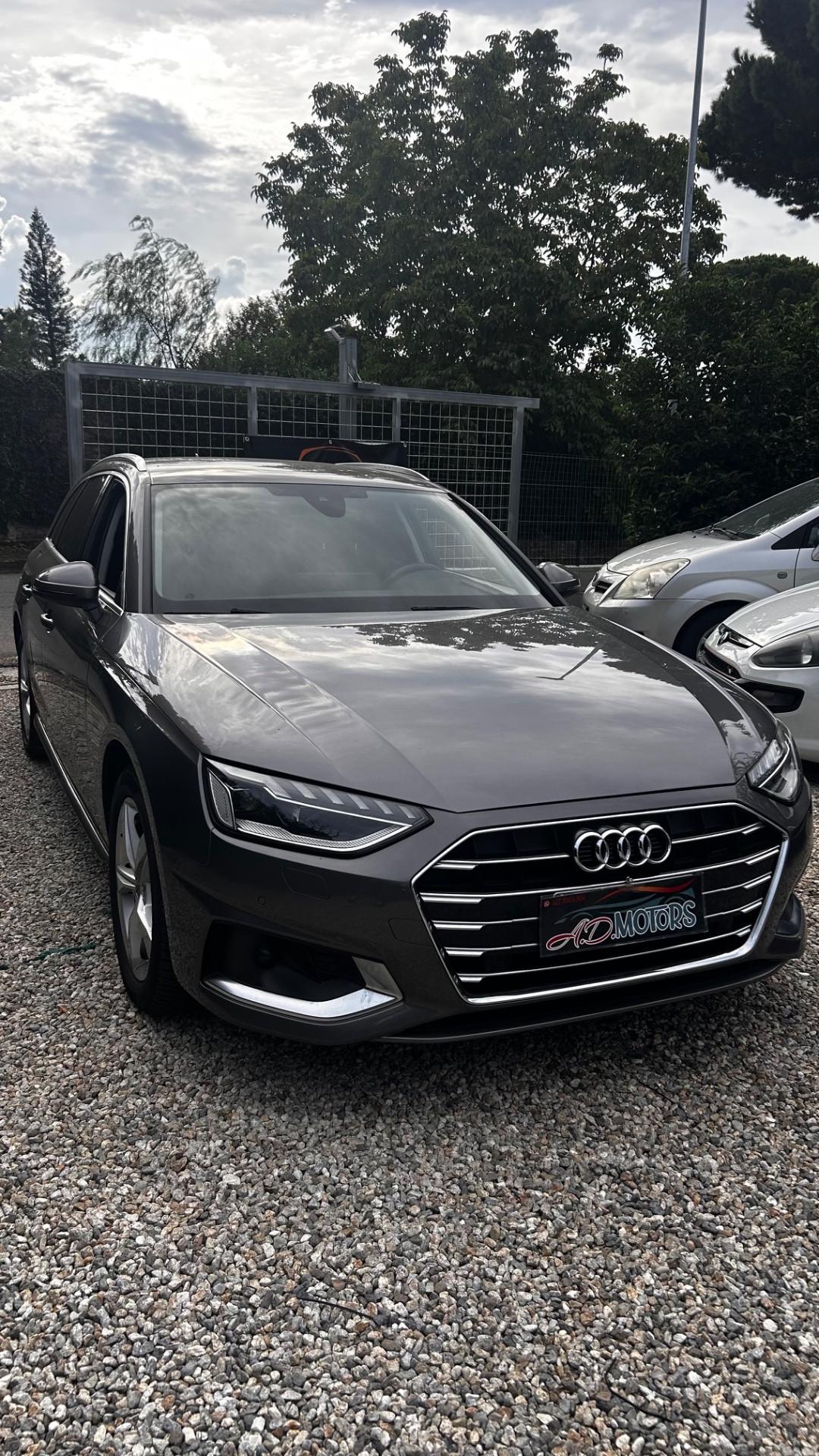Audi A4 Avant 35 TDI/163 CV S tronic