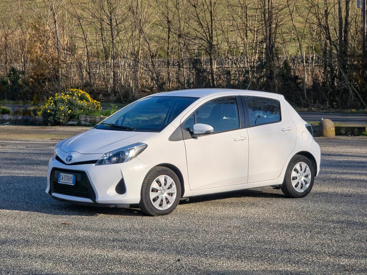 Toyota Yaris 1.5 Hybrid 5 porte Lounge 2014-E5B Automatico NEO