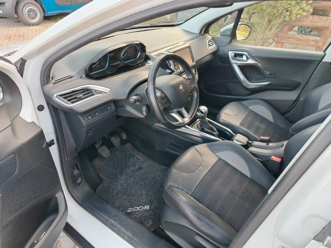 Peugeot 2008 1.6 e-hdi 8v Allure s&s 115cv