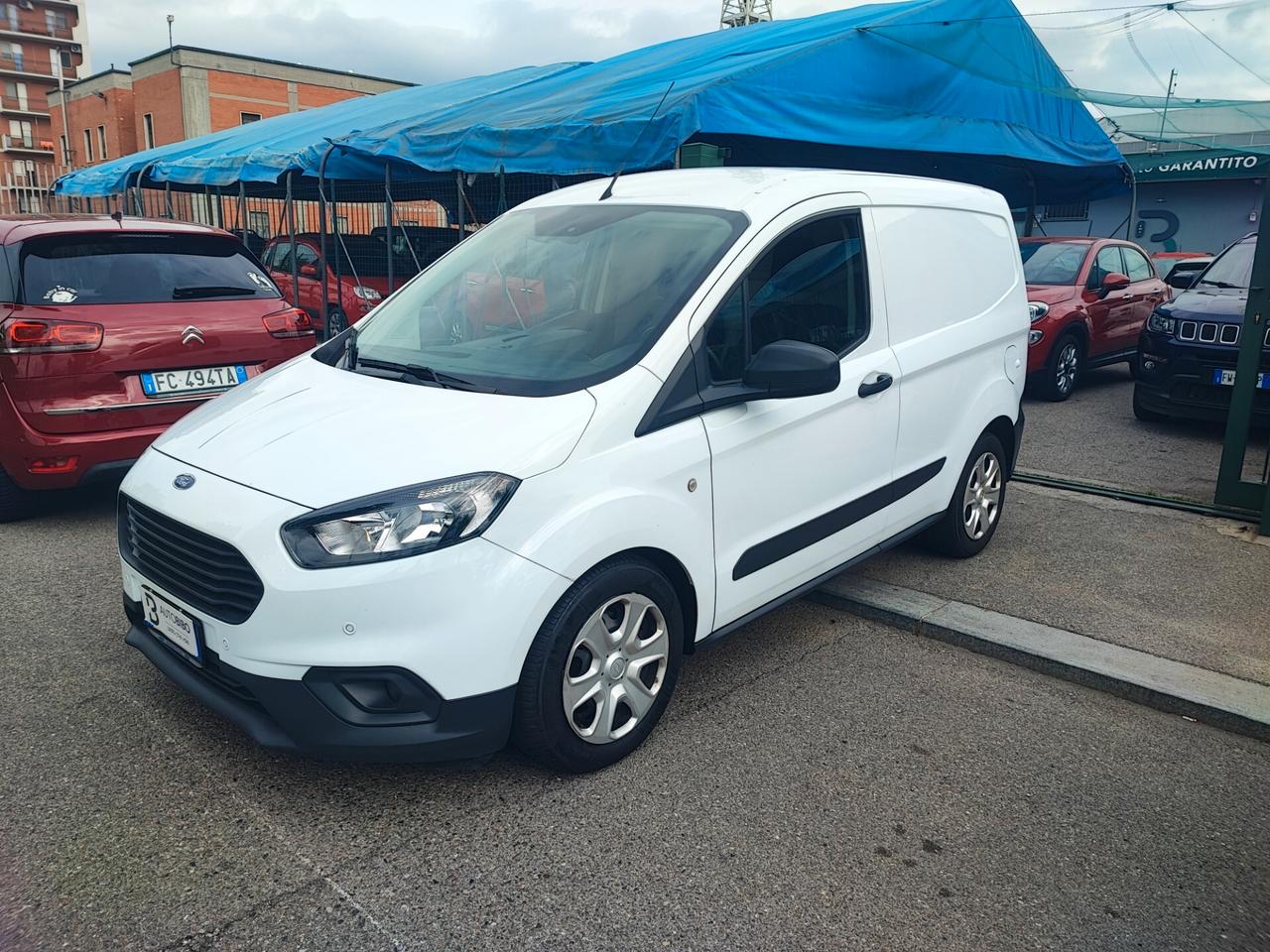 Ford Transit Courier 1.5 TDCi 100CV Van Titanium