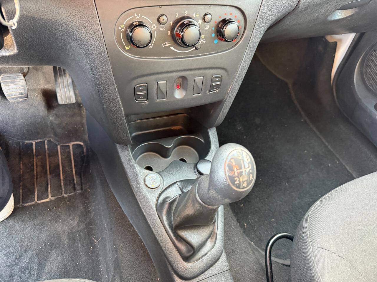 DACIA SANDERO 2016 900 BENZINA/GPL 90 CV *TAGLIANDATA