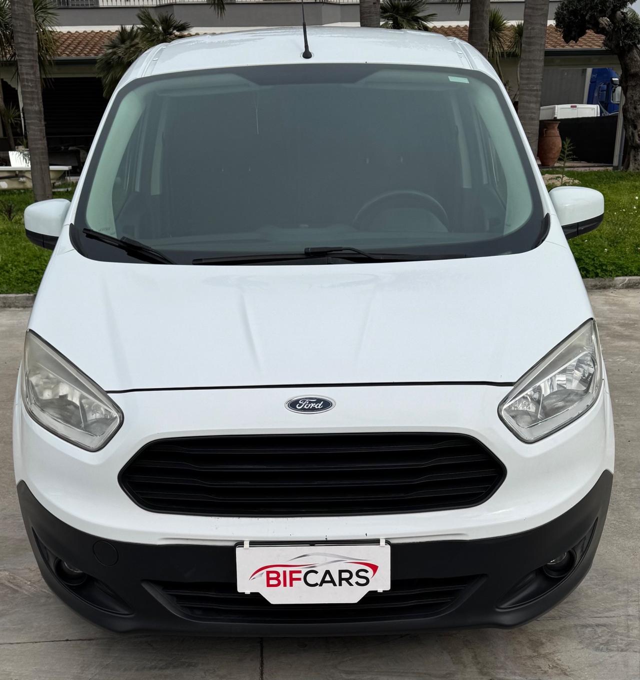 Ford Transit Courier 1.5 TDCi 75CV Van Entry