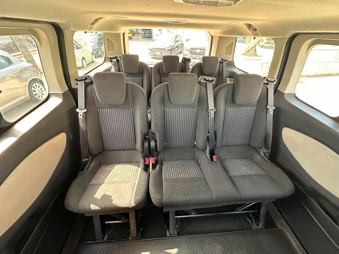 Ford Tourneo Custom 2.0 TDCi 130CV 9 POSTI