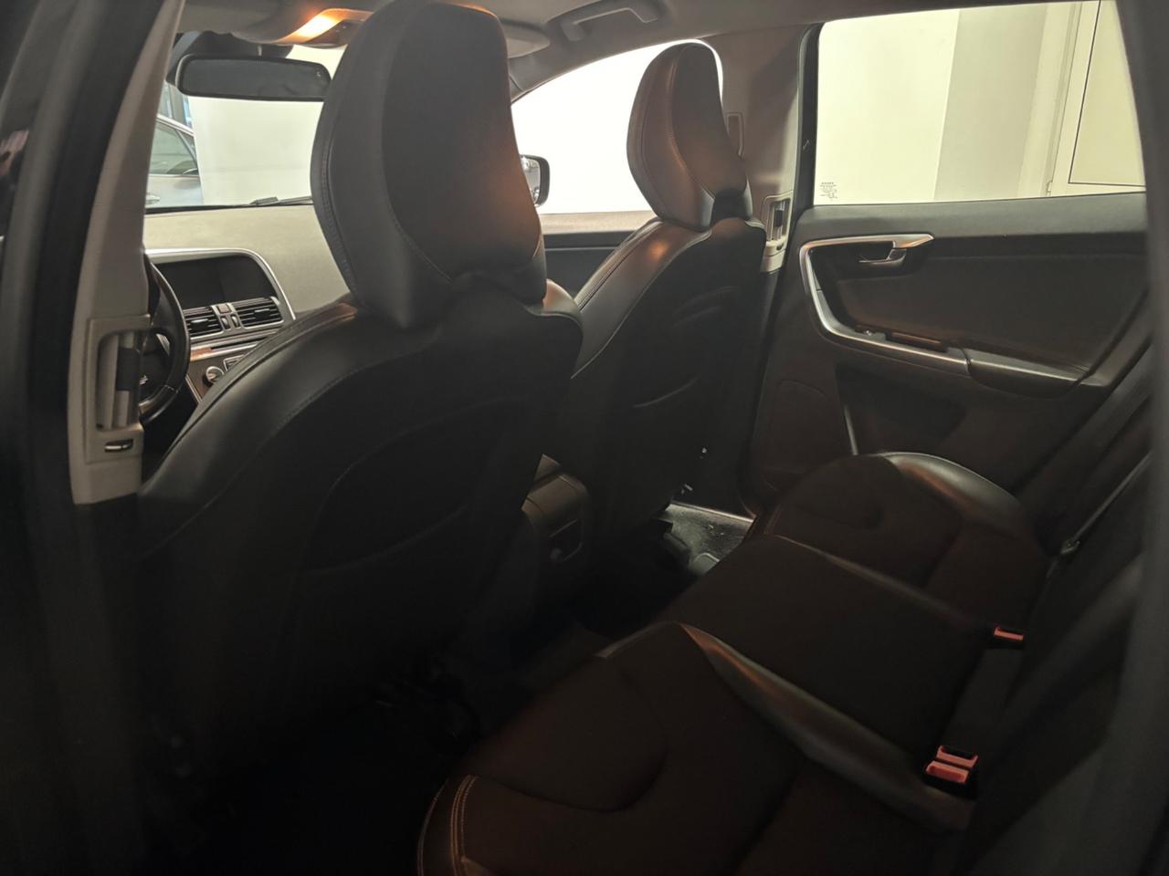 Volvo XC 60 D3 Geartronic Summum AUTOMATICA