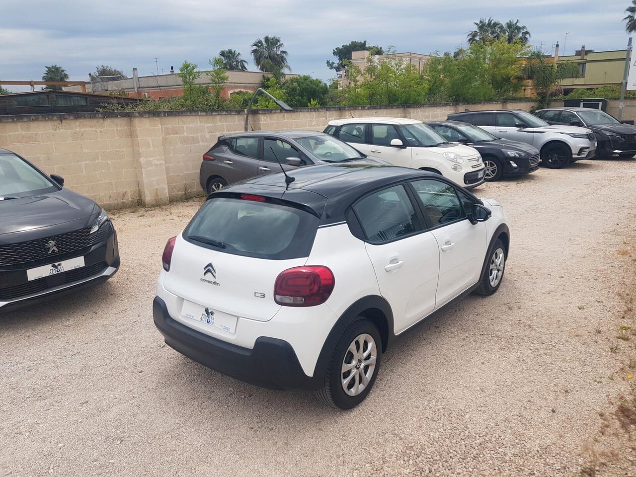 Citroen C3 1.2 PureTech 83cv Navy Led Sensori Park