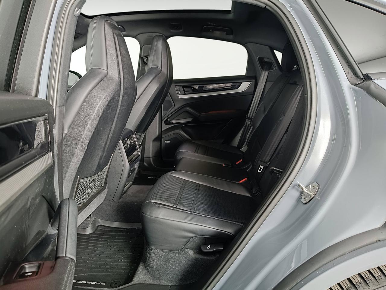 PORSCHE Cayenne Coupe - Cayenne Coupe 3.0 e-hybrid 5p.ti tiptronic