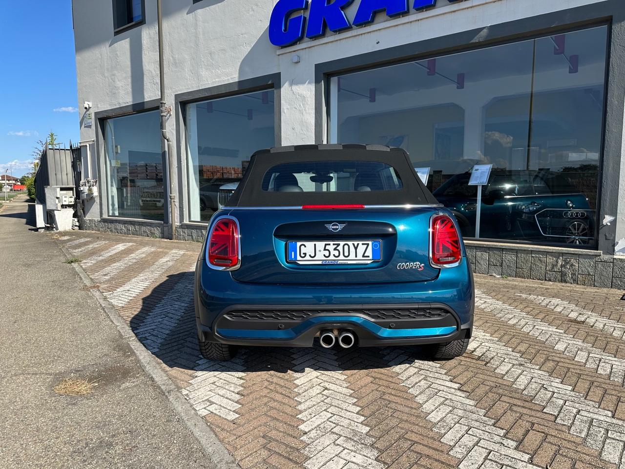 Mini Cabrio F57 2.0 Sidewalk auto Edizione Limitata *NO VINCOLI*