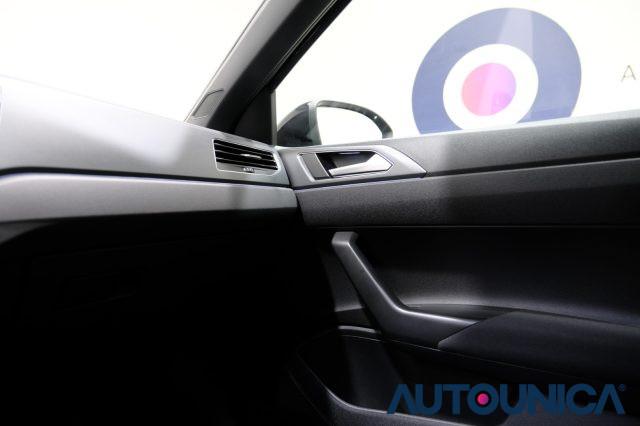VOLKSWAGEN Taigo 1.0 TSI 110 CV DSG R-LINE TETTO PANORAMA