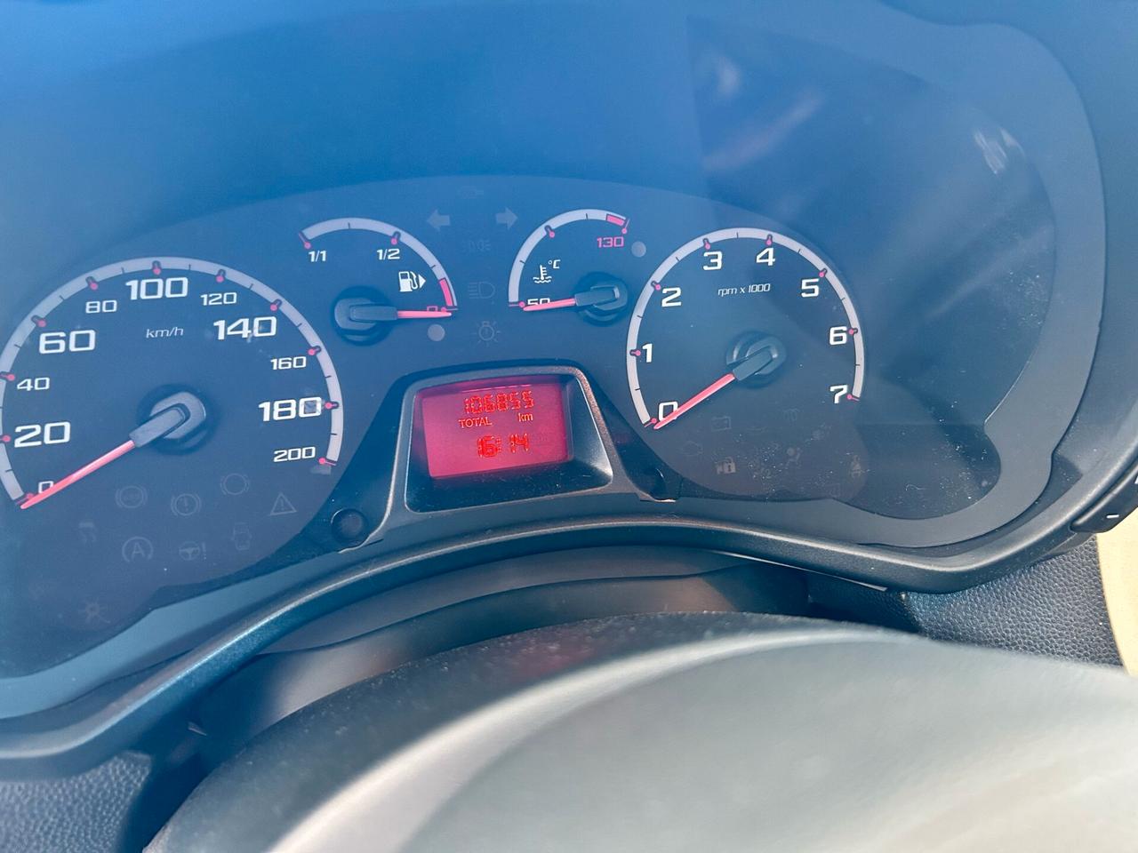 Ford Ka Ka 1.2B X NEOPATENTATI 2013