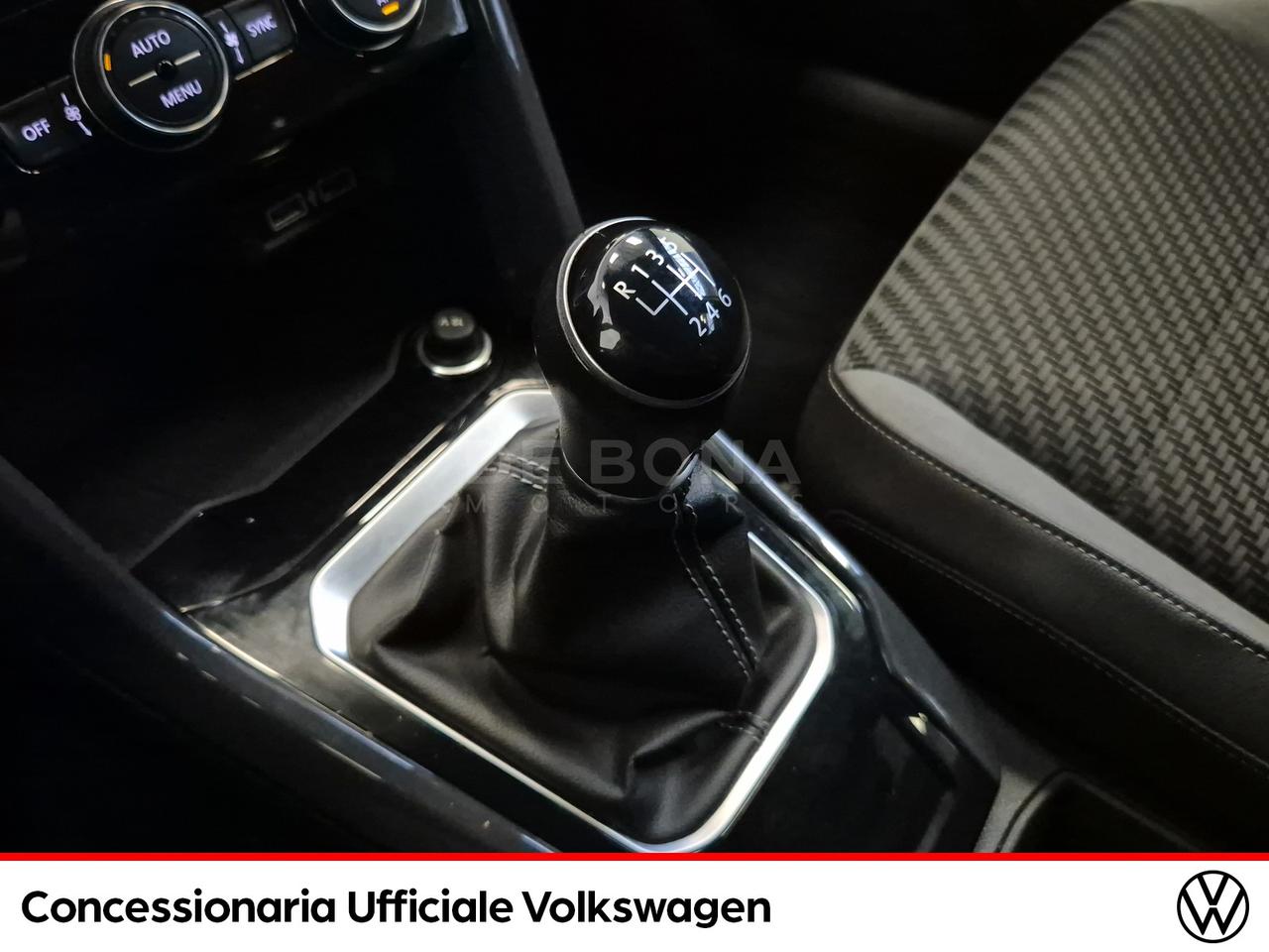Volkswagen T-Roc 1.0 tsi advanced