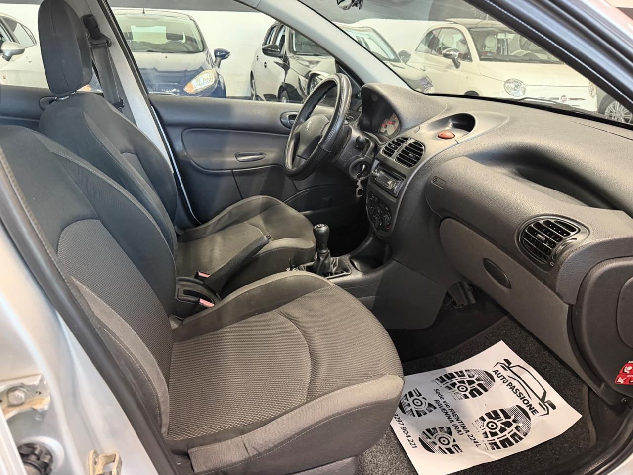 Peugeot 206 1.4 HDi 5p. Enfant Terrible