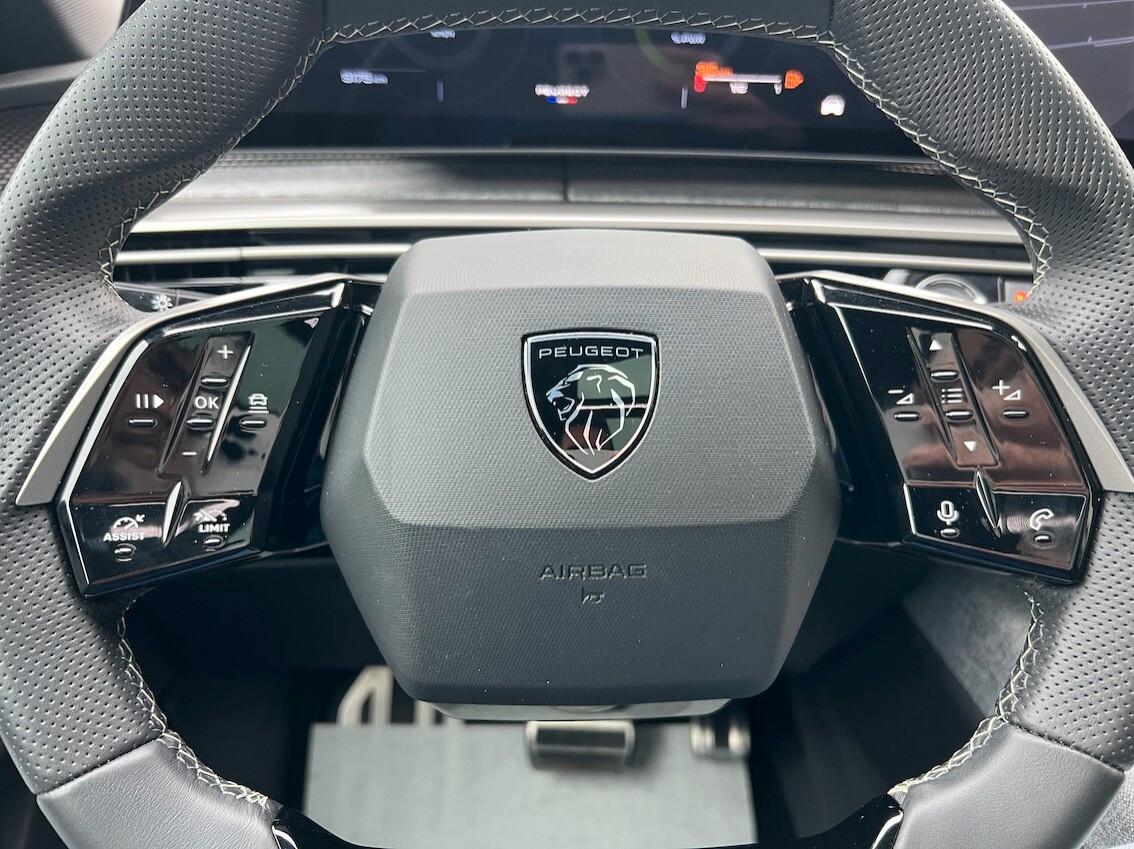 Peugeot 3008 1.2 hybrid GT Exclusive 145cv e-dcs6 Full Optional
