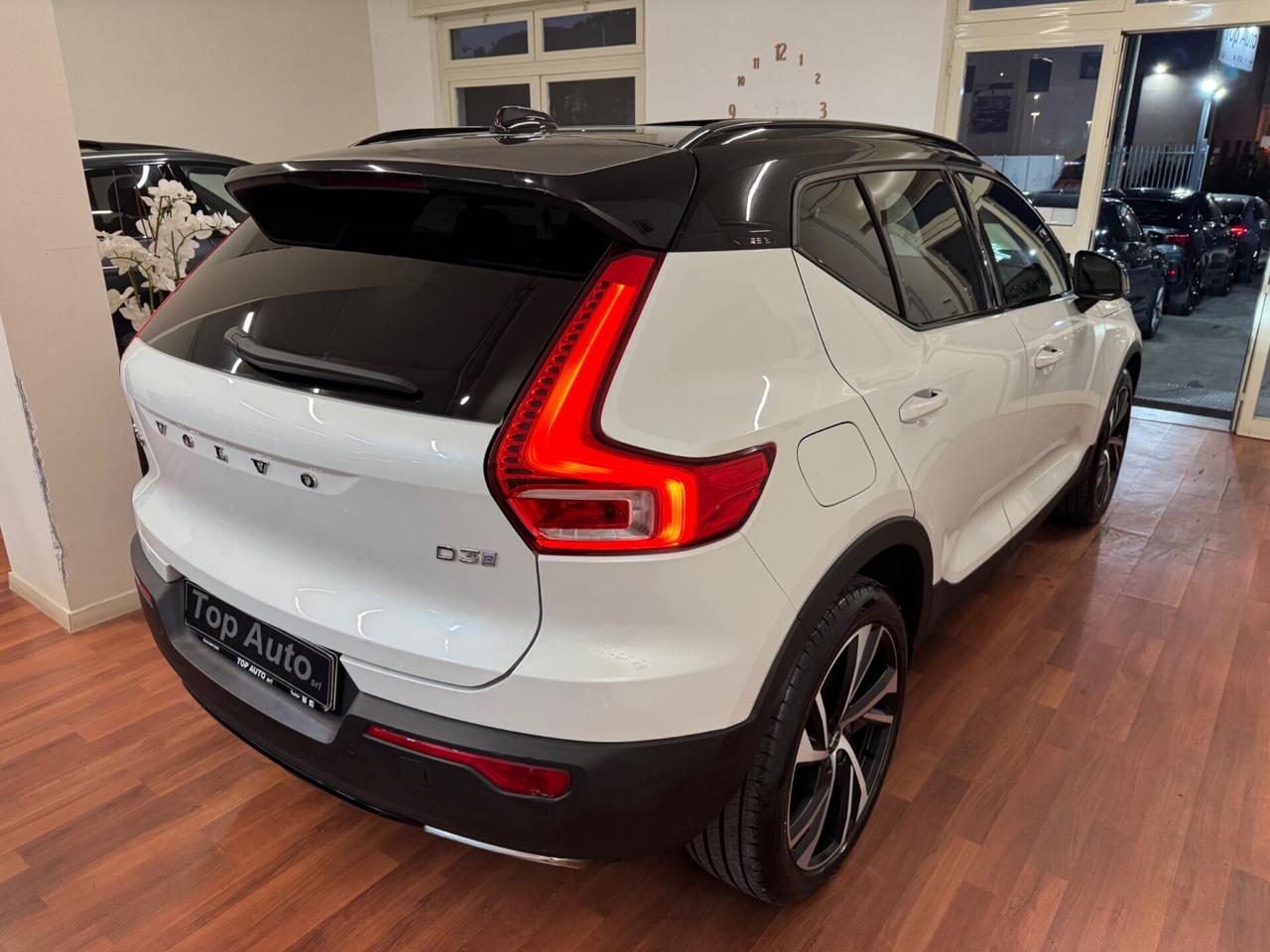 VOLVO XC40 XC 40 D3 GEARTRONIC R DESIGN / TETTO