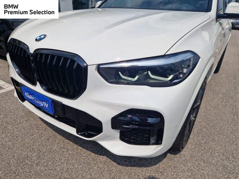 BMW X5 XDRIVE30D MHEV 48V MSPORT AUTO
