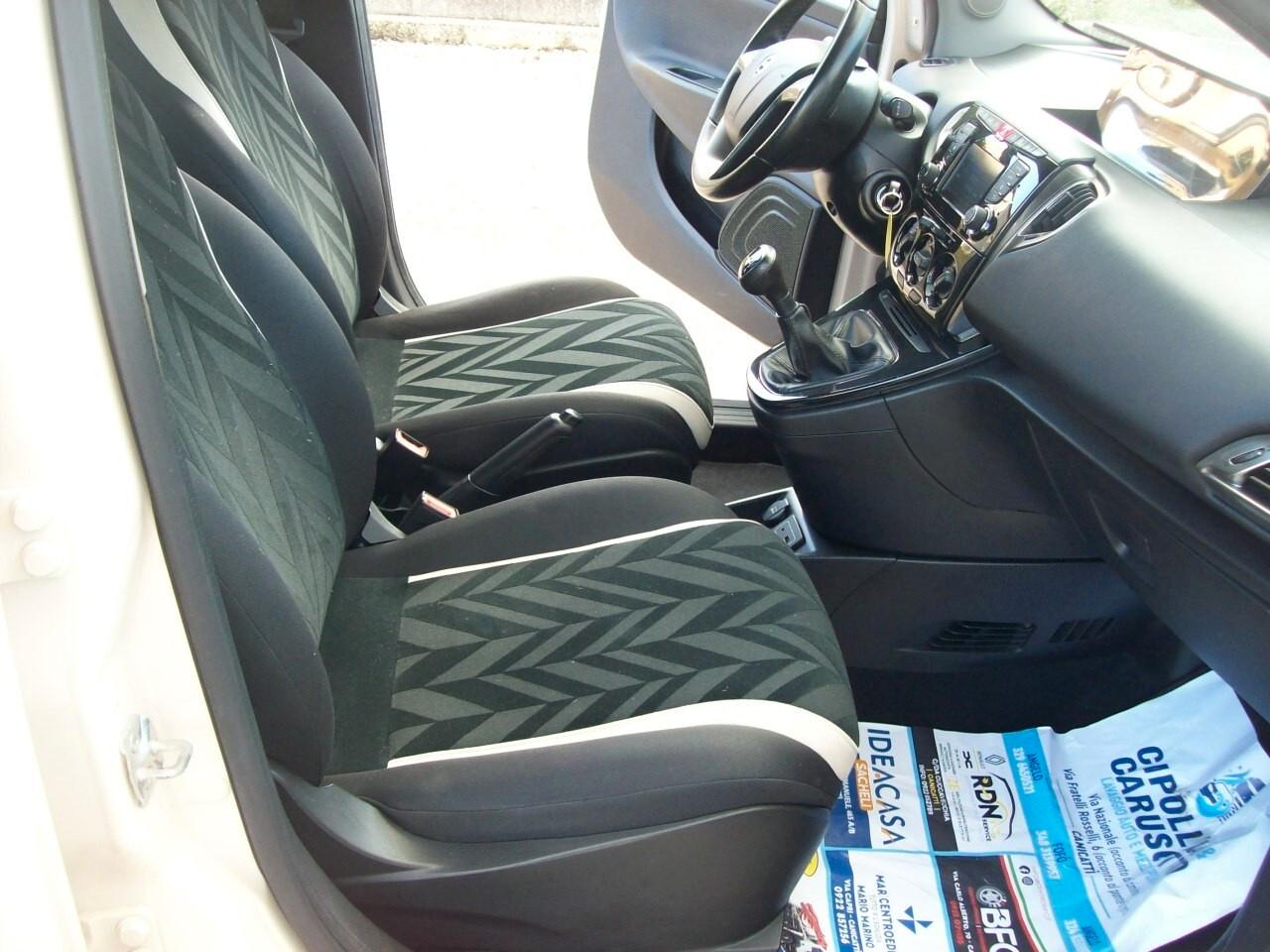 LANCIA YPSILON 1.3 MTJ CV.95 S&S GOLD "2016"