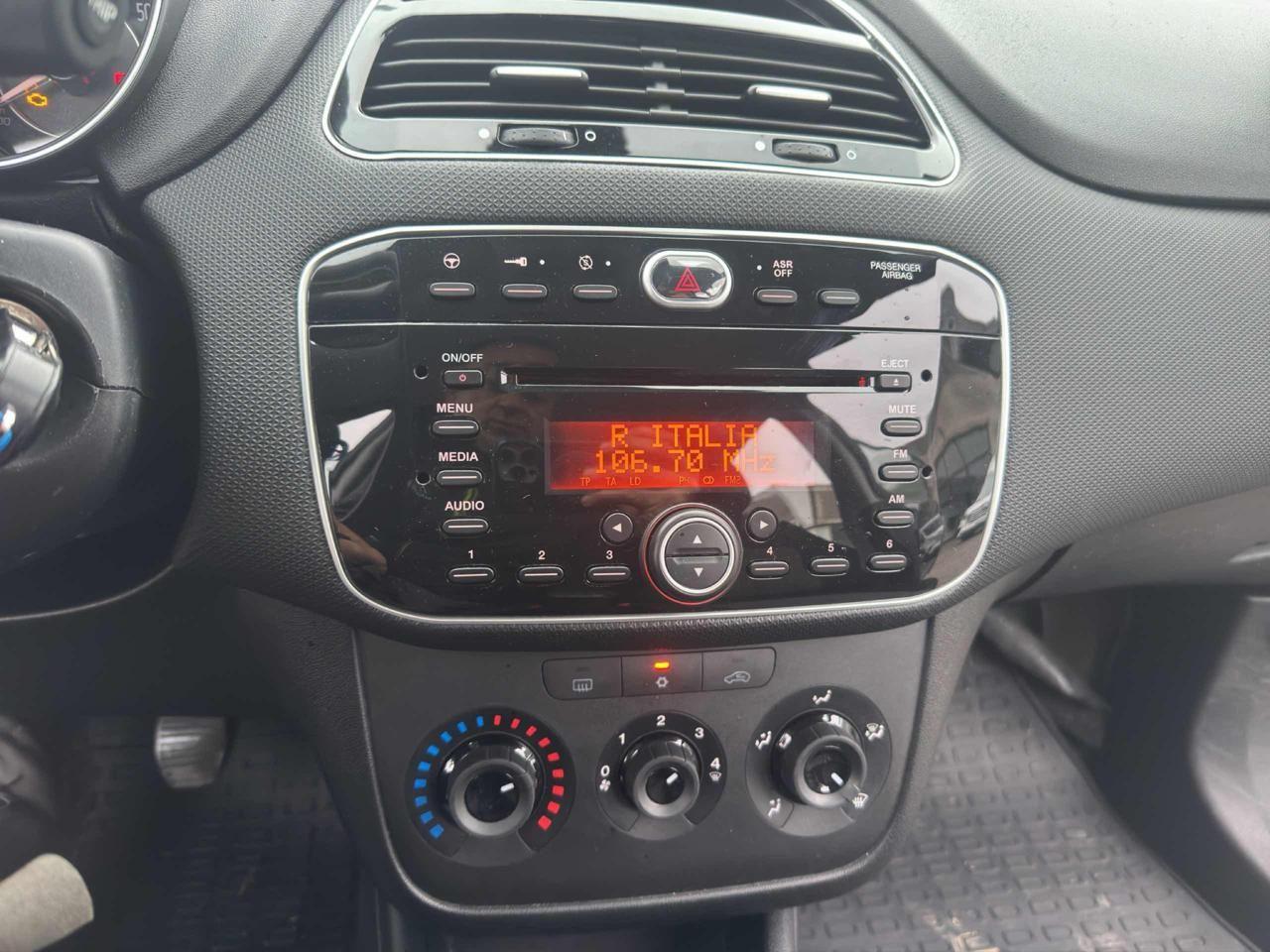 Fiat Punto 1.3 MJT 95 CV STREET-CRUISE-SENSORI-X NEOPATENTATI