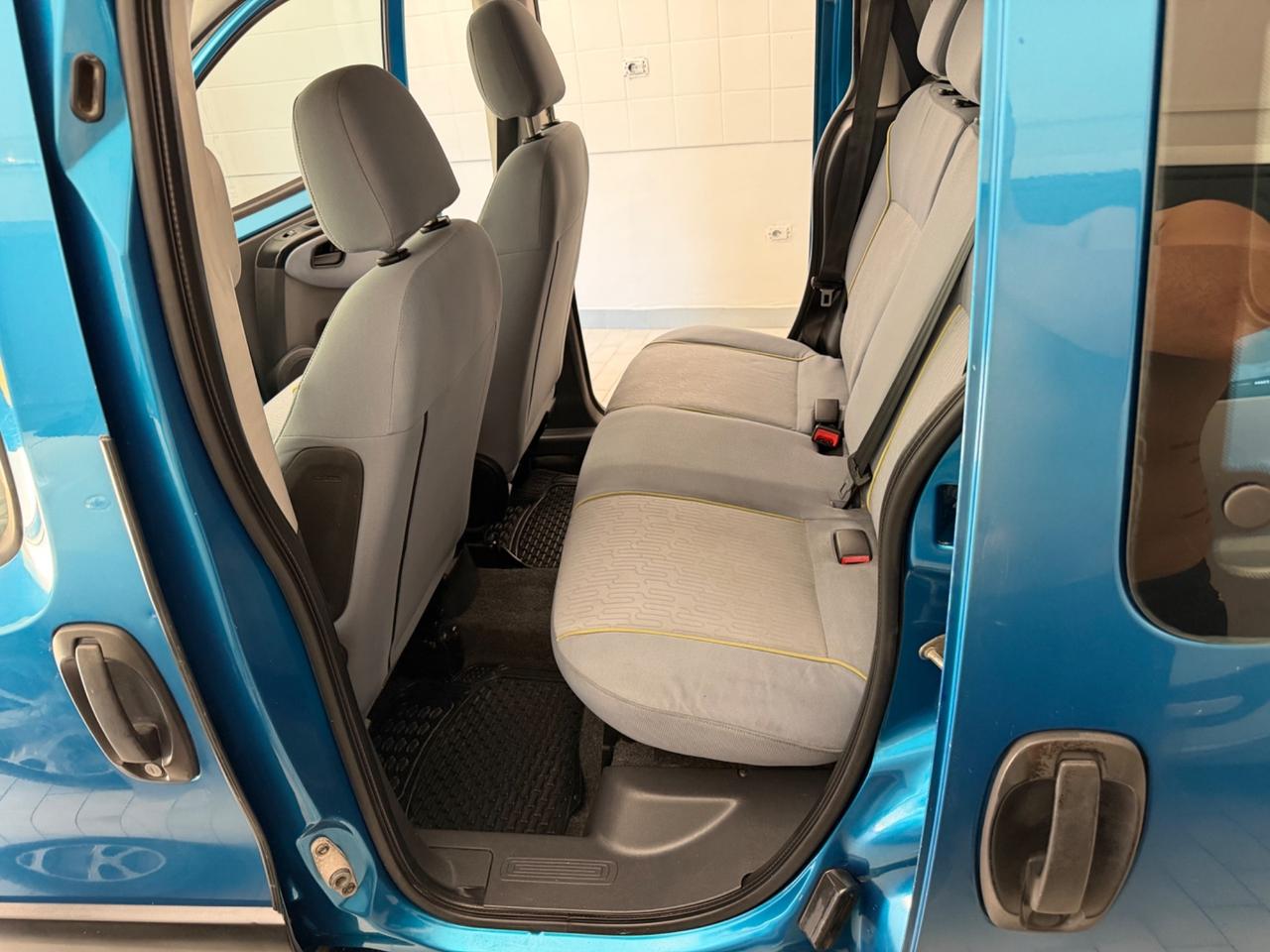 Peugeot Bipper Tepee 1.4 HDi 70CV Outdoor