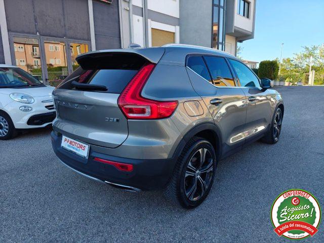 VOLVO XC40 D3 AWD Geartronic Inscription