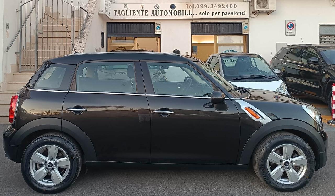 Mini Cooper D Countryman 1.6 2015 solo 129.000 Km.