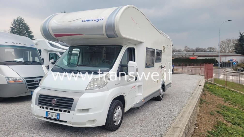 Challenger Mageo 161 Letti a castello in coda