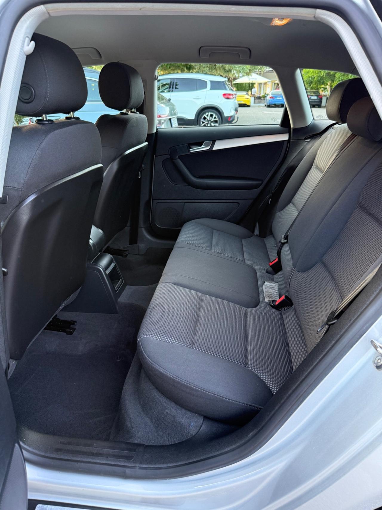 Audi A3 SPB 1.6 TDI 105 CV CR Ambition