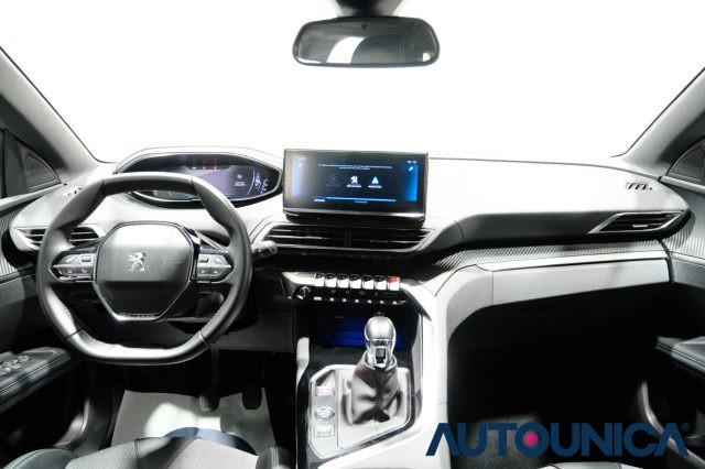 PEUGEOT 3008 PURETECH TURBO 130 S&S ALLURE PACK FARI LED