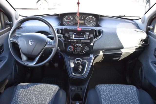 LANCIA Ypsilon 1.2 69 CV 5 porte Platinum