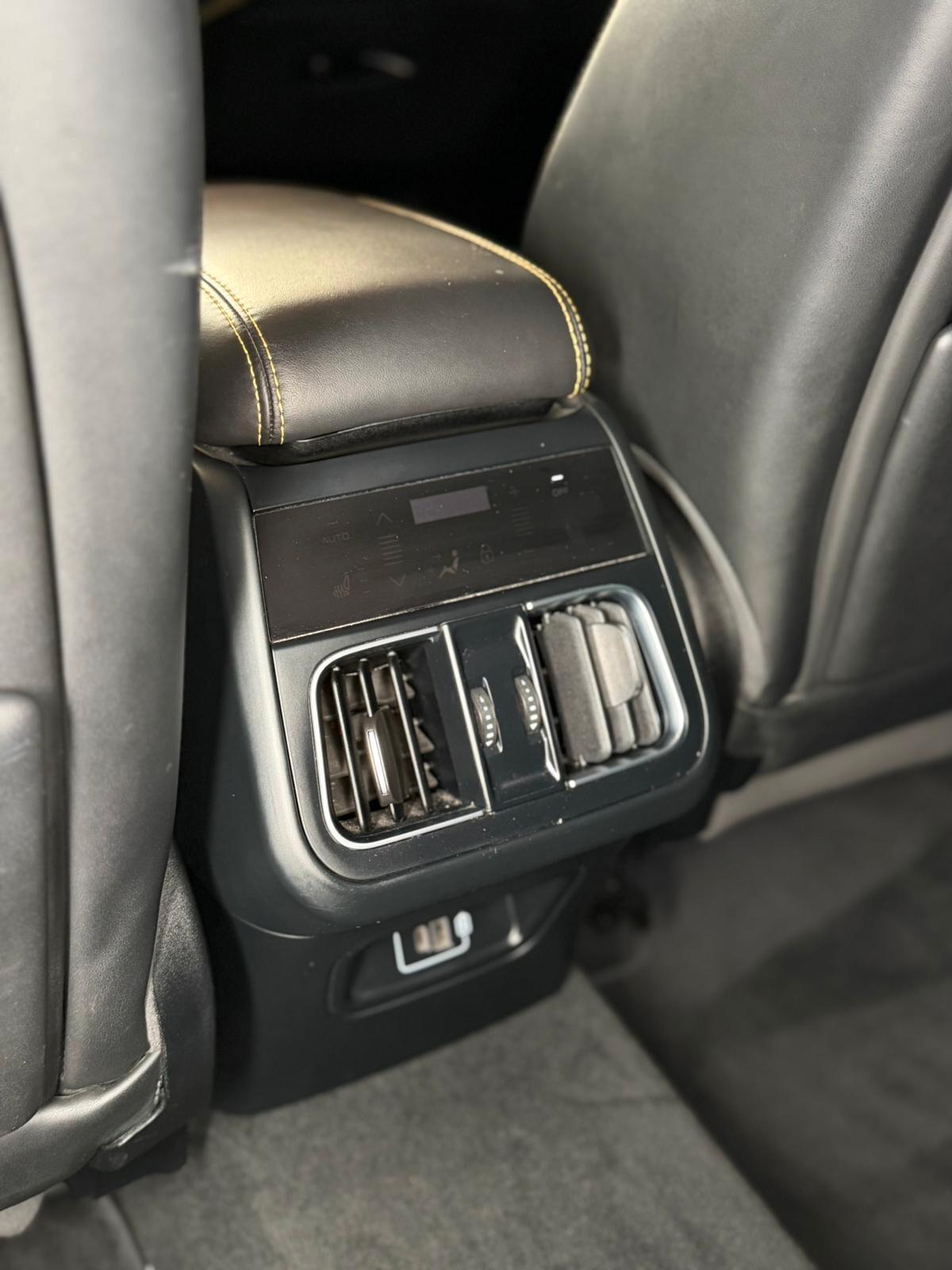 Maserati Grecale MHEV 330 CV AWD Modena