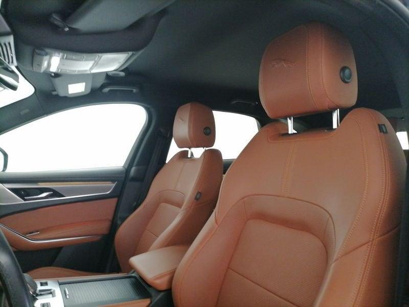 Jaguar F-Pace 2.0d i4 mhev R-Dynamic S awd 204cv auto