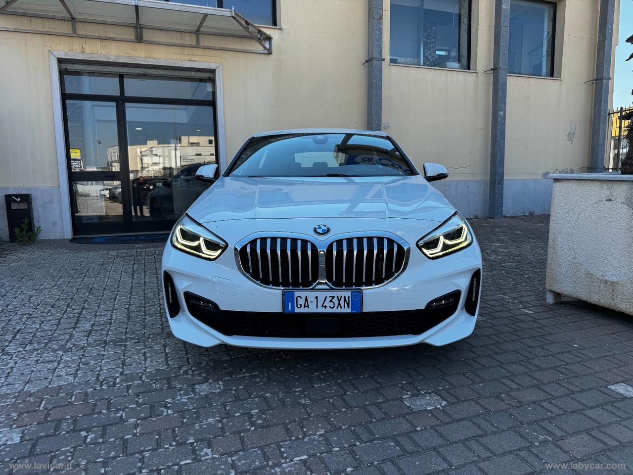 BMW 116d 5p. Msport