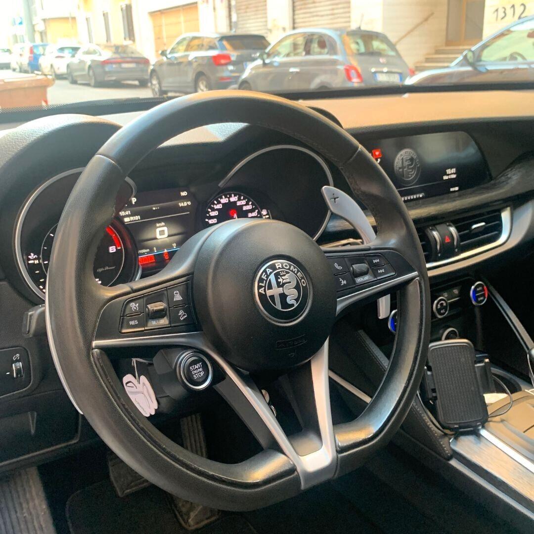 Alfa Romeo Stelvio 2.2 Turbodiesel 210 CV AT8 Q4 B-Tech