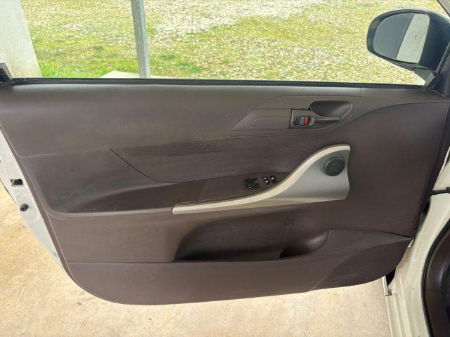 TOYOTA iQ 1.0 CVT Lounge AUTOMATICA OK NEOPATENTATI