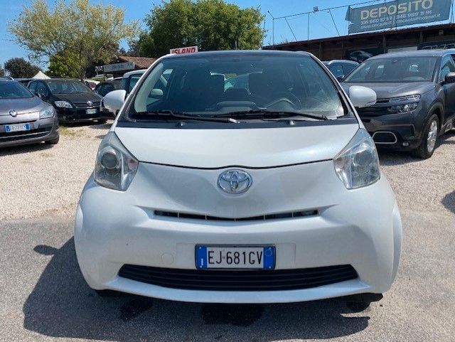 Toyota iQ 1.0 Sol MULTIDRIVE