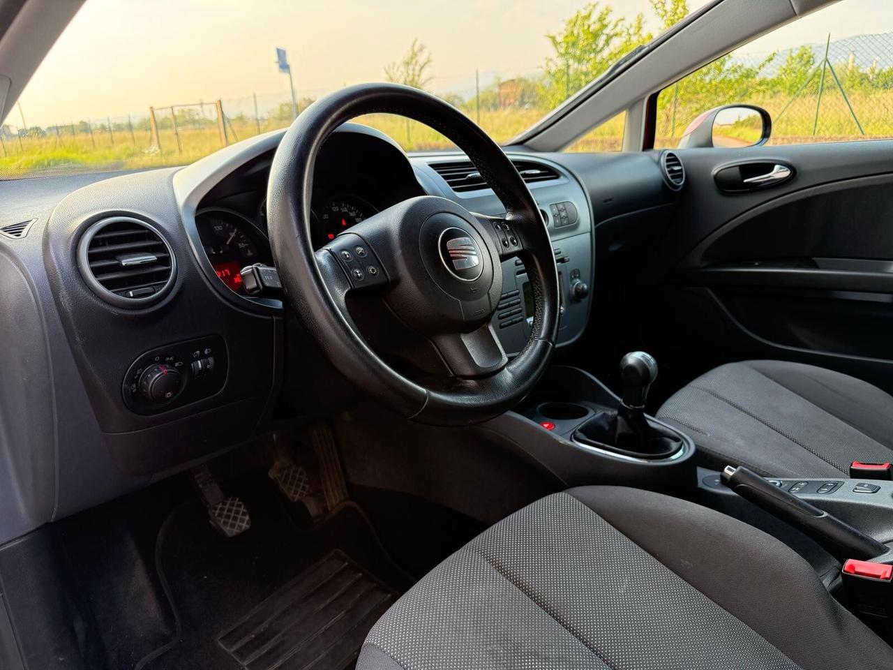 Seat Leon 1.6 Benzina 105cv NEOPATENTATI 2007