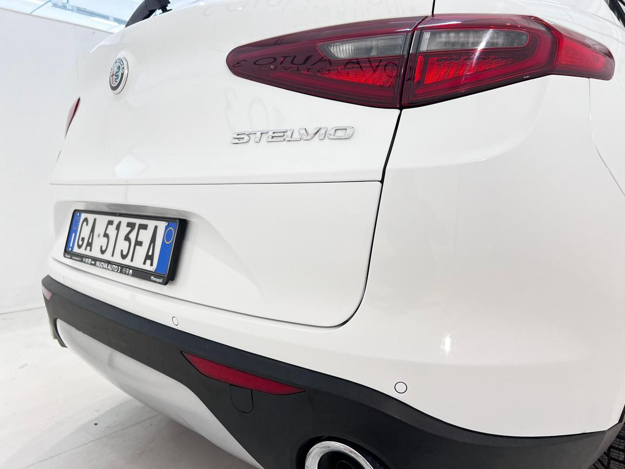 Alfa Romeo Stelvio 2.2 Turbodiesel 190 CV AT8 Q4 Business