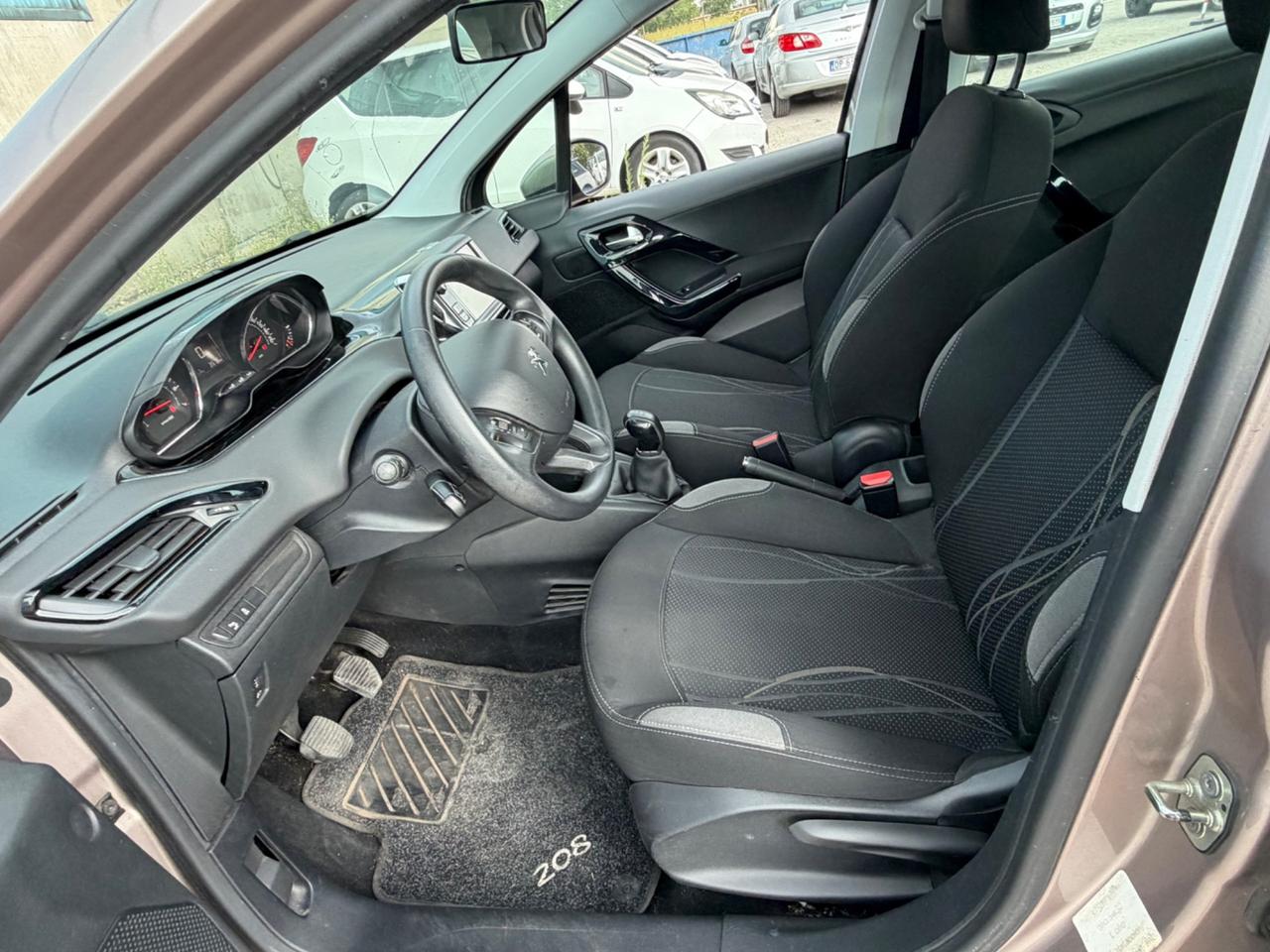 Peugeot 208 PureTech 82 5 porte Access