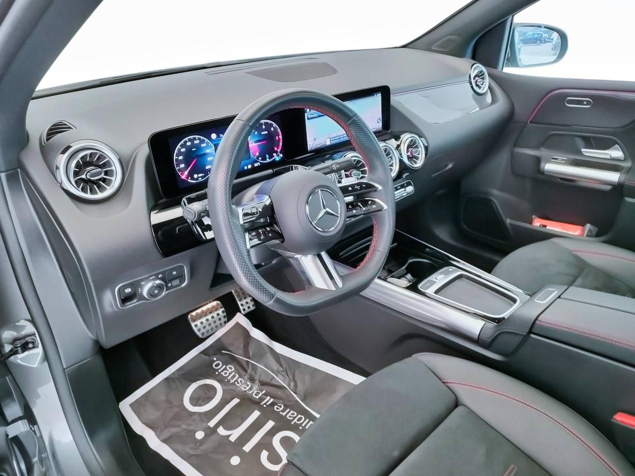 Mercedes-Benz Classe B - W247 - B 180 d AMG Line Premium Plus auto