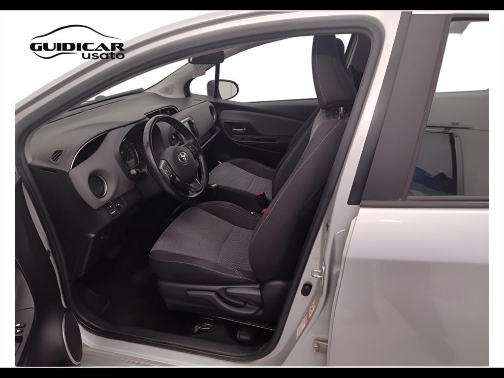 TOYOTA Yaris III 2015 - Yaris 5p 1.5h Active my16