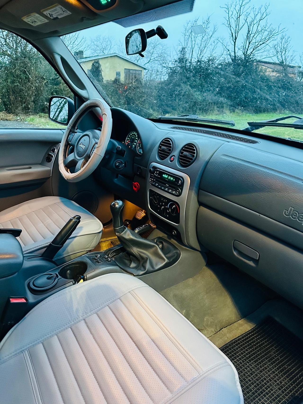 Jeep Cherokee 2.8 CRD Limited